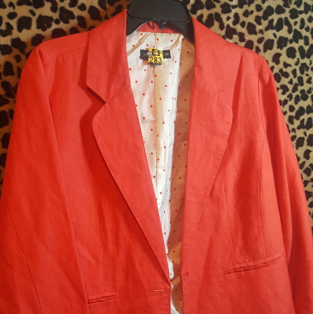 Blazer - Picture 3 of 3